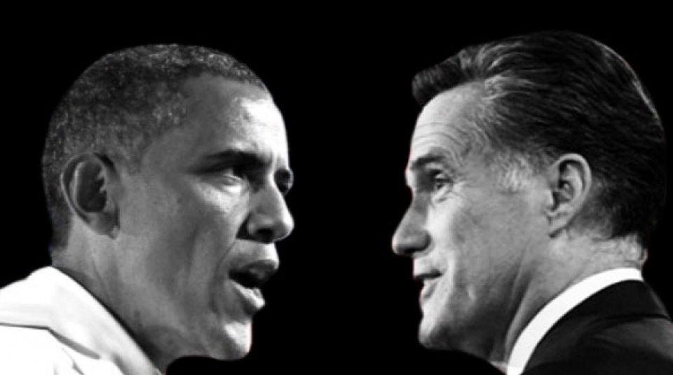 Barack Obama y el republicano Mitt Romney, en el último debate televisado. Foto: EFE