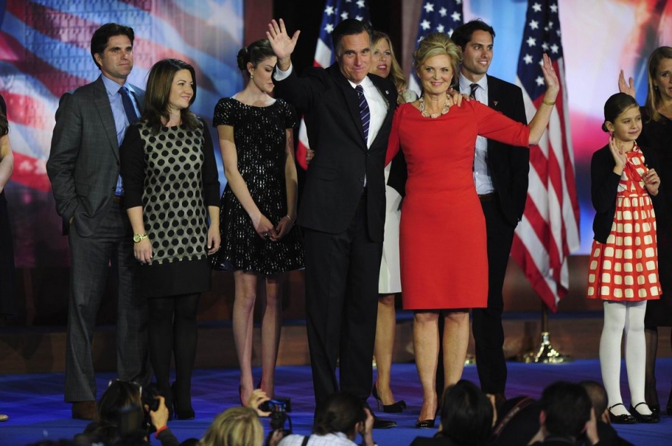 Romney junto a su familia, Boston. EFE