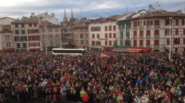 La plus grande manifestation de cette année au Pays Basque nord, en faveur du processus de paix