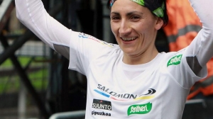 Oihana Kortazar, Txile eta Argentinan