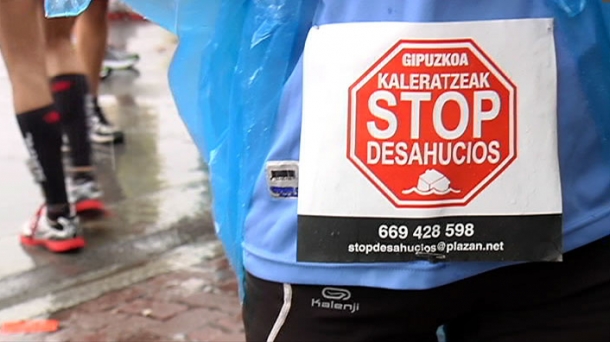 Neighbours protest against evictions.