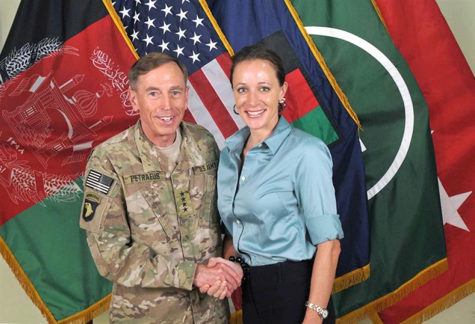 David Petraeus y Paula Broadwell. EFE