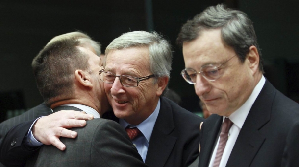 Giannis Stournaras Greziako Finantza ministroa, Jean-Claude Juncker eta Mario Draghi.