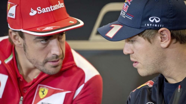 Fernando Alonso y Sebastian Vettel. Foto: EFE