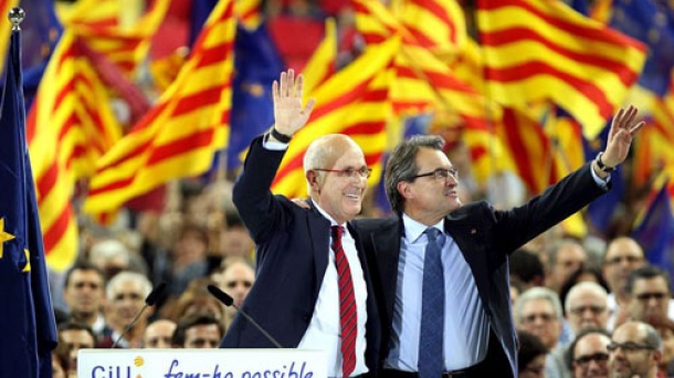 El candidato de CiU, Artur Mas, y el secretario general del partido, Josep Antoni Duran Lleida. 