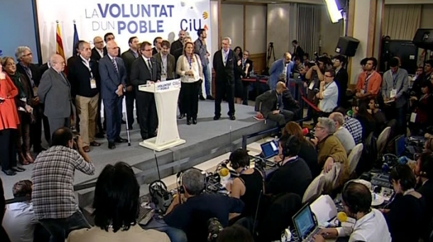 Comparecencia de Artur Mas tras conocer los resultados electorales. EFE