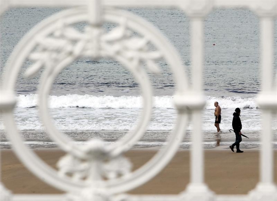 Barandilla de la Concha de Donostia-San Sebastián. Foto: EFE