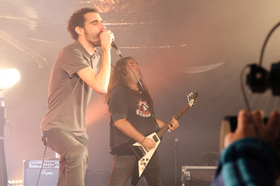 Anger, en Ahotsenea.