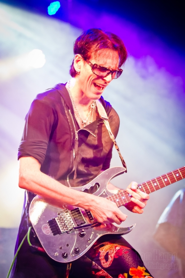 Steve Vai Bilbon. Argazkia: Tom Hagen