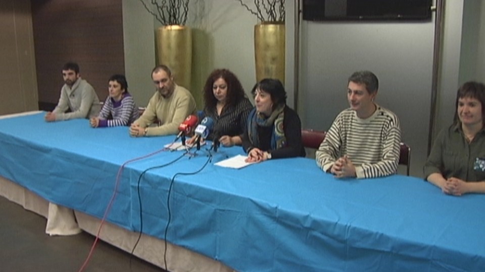 Los diputados Capdevielle y Lasalle apoyan la manifestación de Herrira