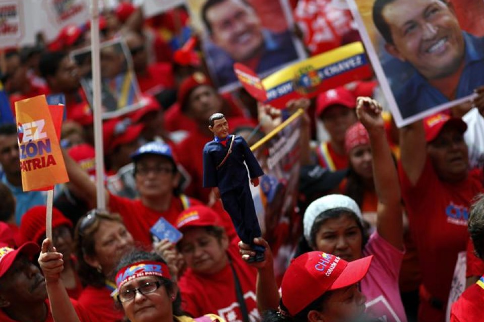 Miles de seguidores de Chávez toman el centro de Caracas