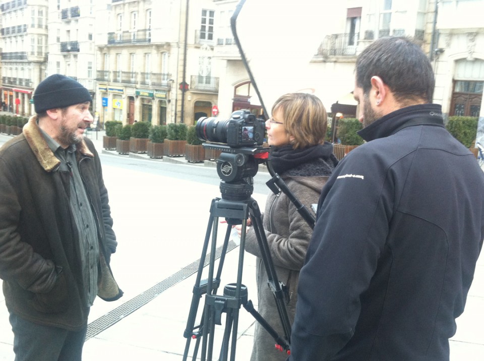 Karra Elejalderi egindako elkarrizketaren irudia