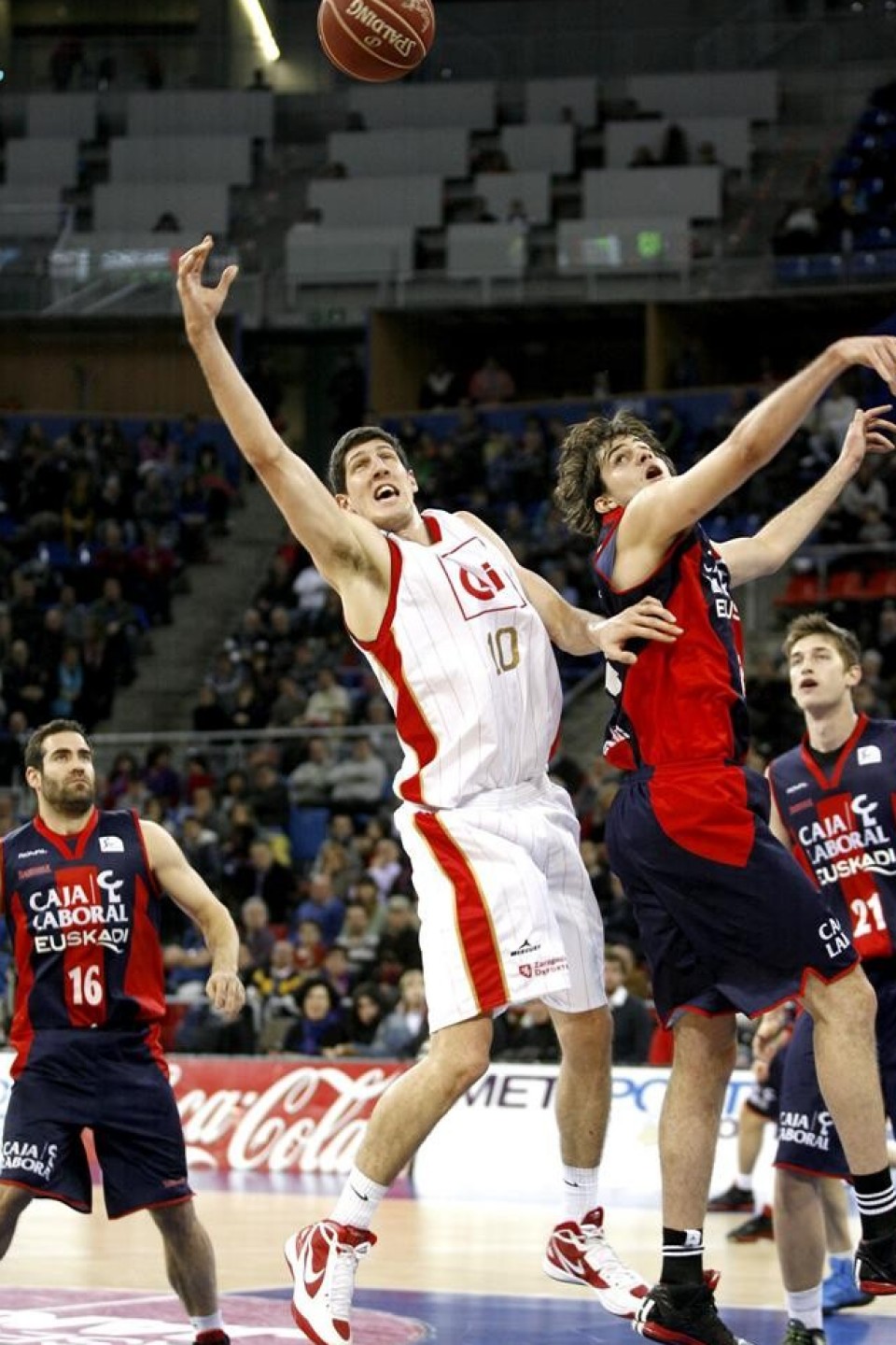 Caja Labora -CAI Zaragoza, 74-73