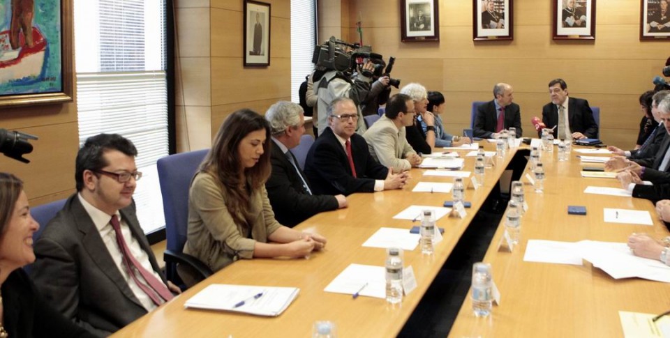 Reunión del consejero Erkoreka con el Pleno de la Sala de Gobierno del TSJPV.