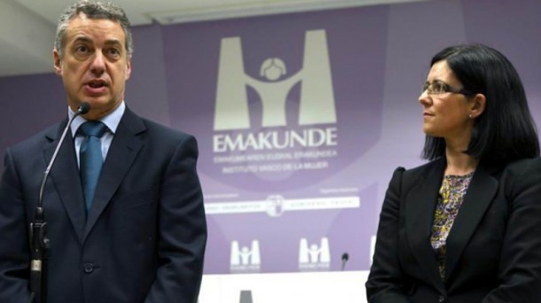 Iñigo Urkullu y la directora de Emakunde Izaskun Landaida. Foto: EFE