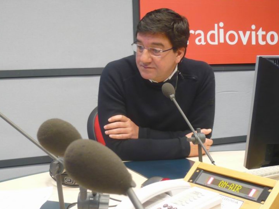 Patxi Lazcoz: 'Lo que quiere el PP es privatizar Foronda'
