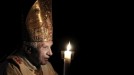 Le pape Benoît XVI crée la surprise en annonçant sa démission