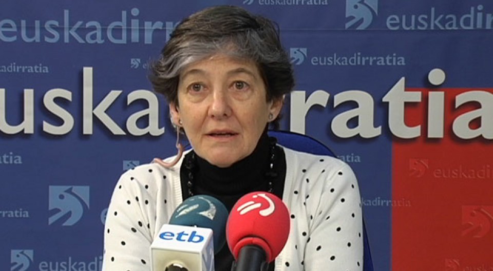 La portavoz de EH Bildu, Laura Mintegi, en Euskadi Irratia. Foto: EITB