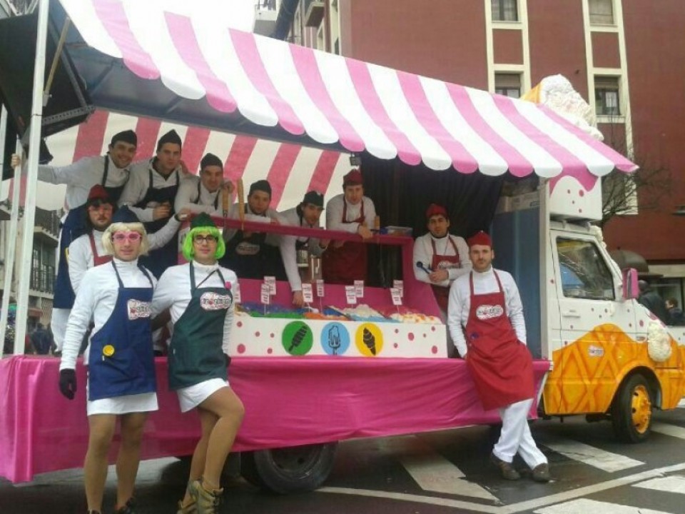 Concurso de disfraces Dida 2013