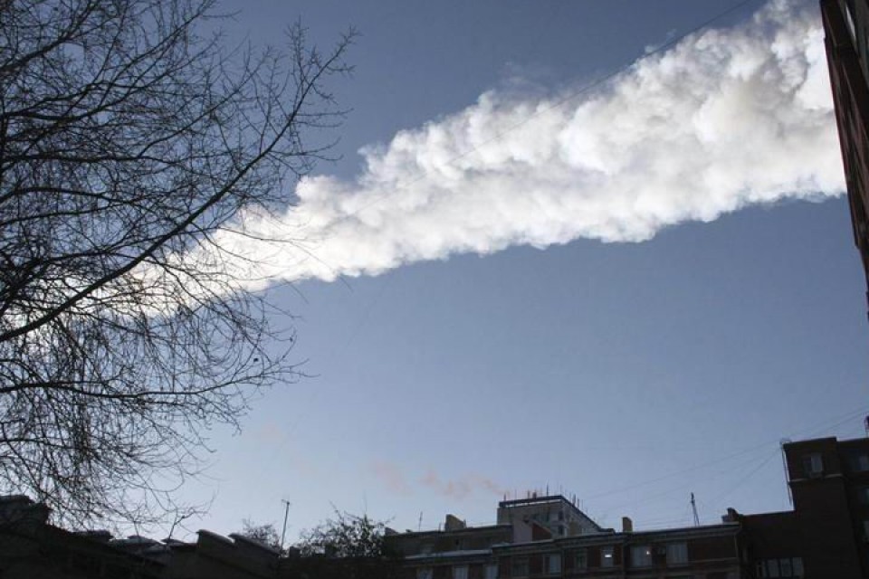 Meteritoaren lorratza. Argazkia: EFE