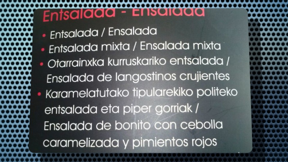 Miren Irustak Arrasateko jatetxe batean ikusitakoa