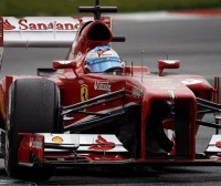 Fernando Alonsok Ferrari berria gidatu du