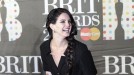La artista Lana del Rey, en los premios Brit 2013. Foto: EFE title=