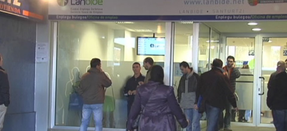 Los desempleados mayores de 45 años crecen en Euskadi un 94%