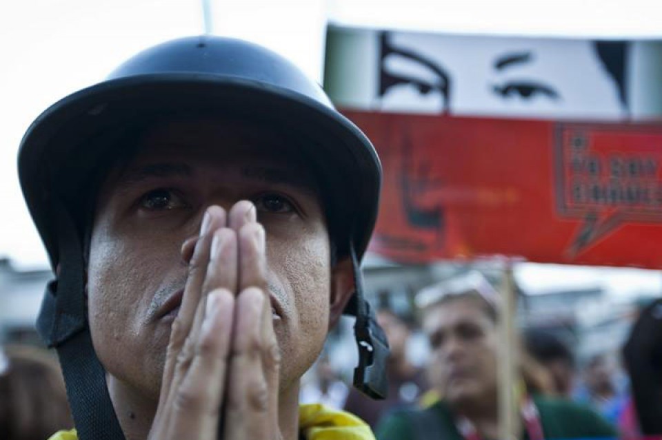Los venezolanos lloran la muerte de Hugo Chávez.
