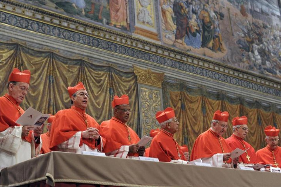 Abian da aita santu berria aukeratzeko konklabea. Argazkia:EITB