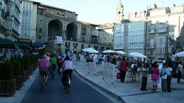 'Los ciclistas urbanos decimos no al casco obligatorio'