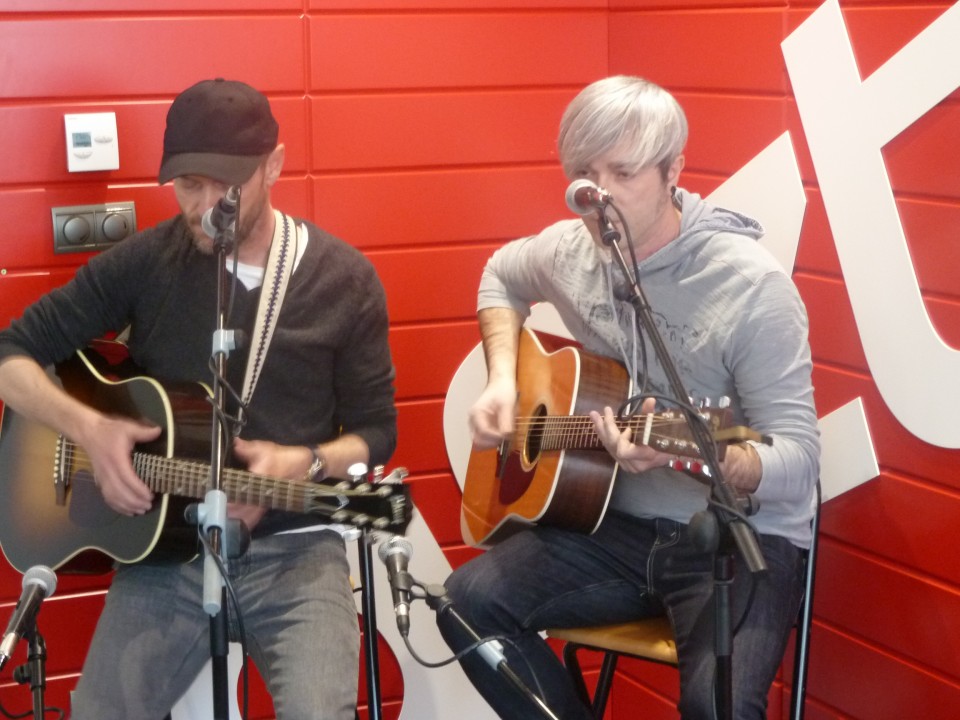 Acústico de Gari en B Aldea