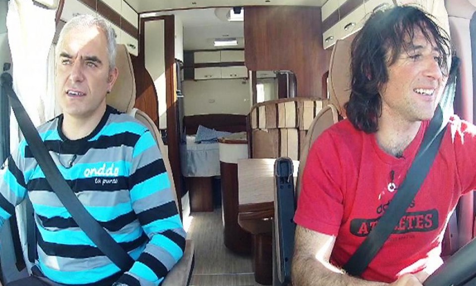 Xabier eta Alex autokaranan.