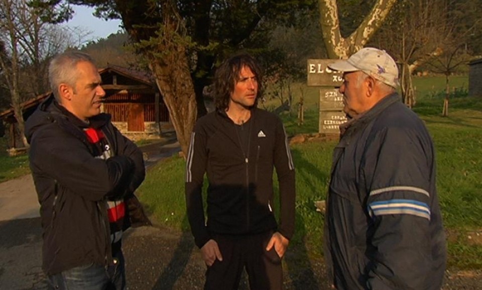 Xabierrek Alexen aitaren lagun bat ezagutu du.