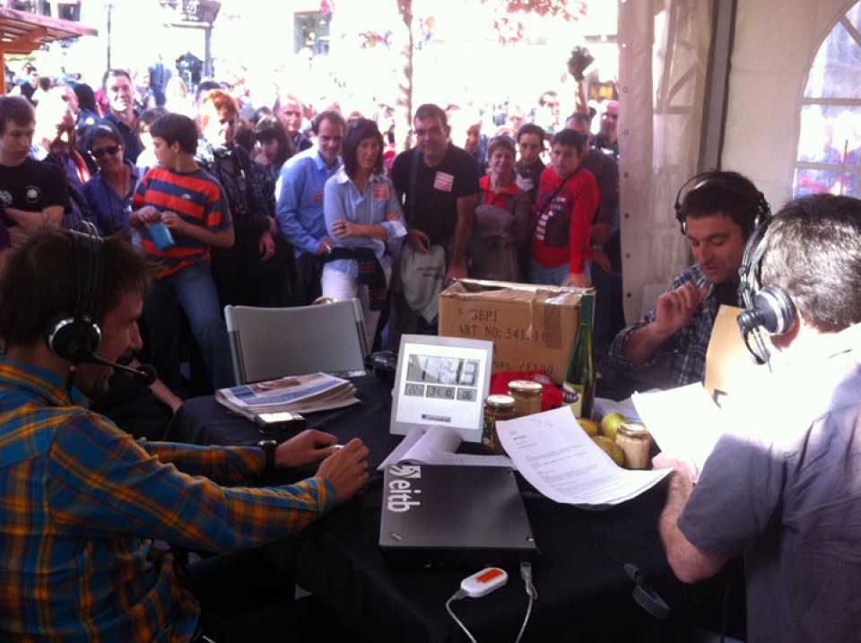 Alkain y Gabilondo en directo desde el último lunes gernikes. 