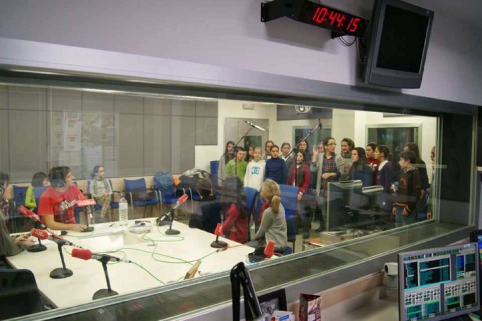 Coro infantil actúa en directo en Boulevard en 2010. 