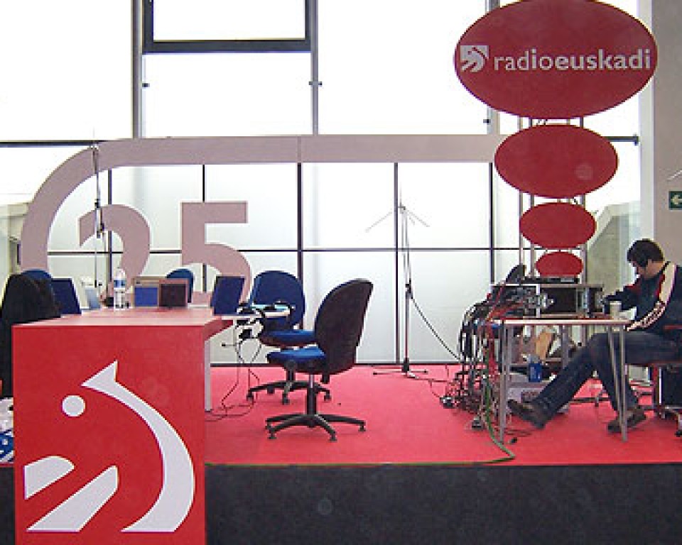 Set de Radio Euskadi en el 25 Aniversario. 