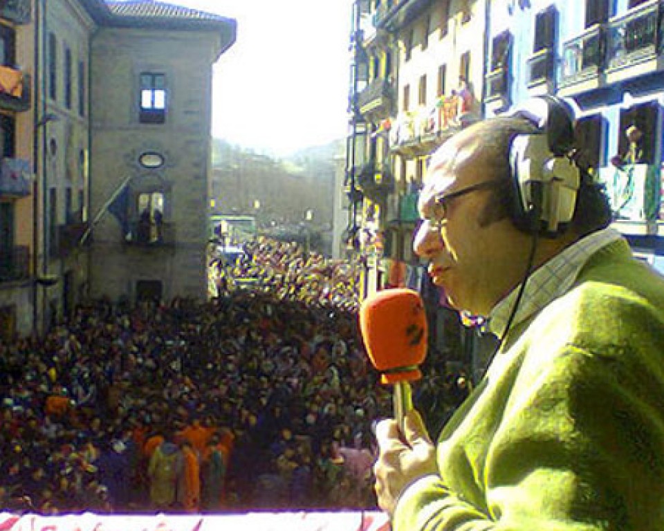 La Unidad Móvil de Radio Euskadi en los Carnavales, en 2007