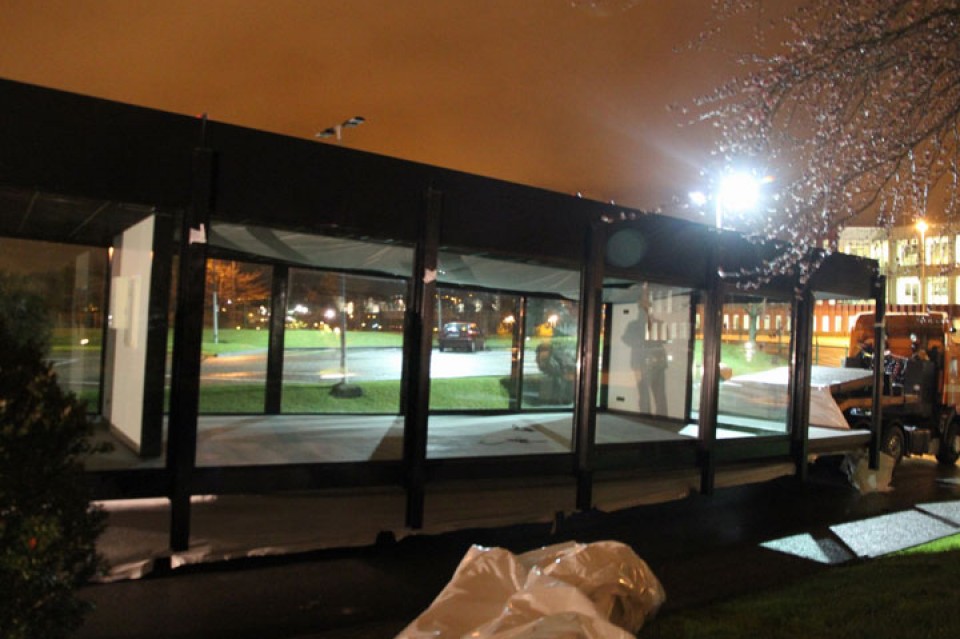 Txorieneko etxea jartzen