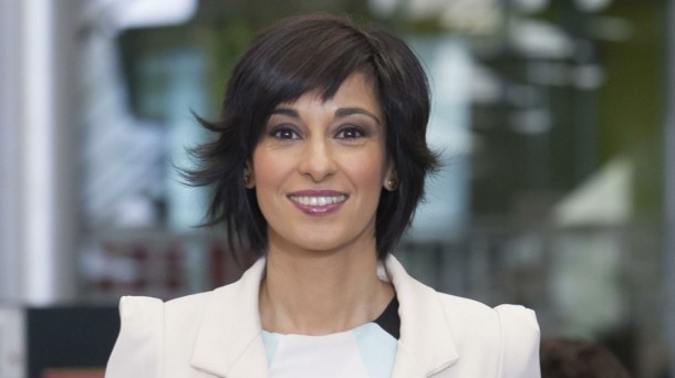 Adela González:  'Os imagino con las pelucas de Pin y Pon'