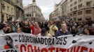 Manifestantes del 25S title=