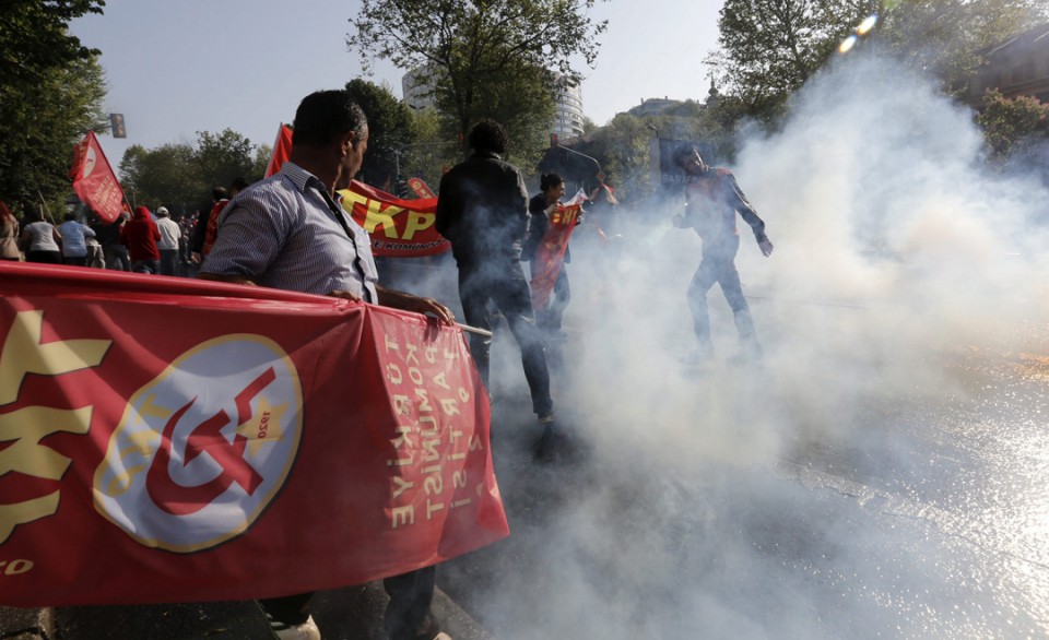 Istiluak Turkiako manifestazio batean. EFE.