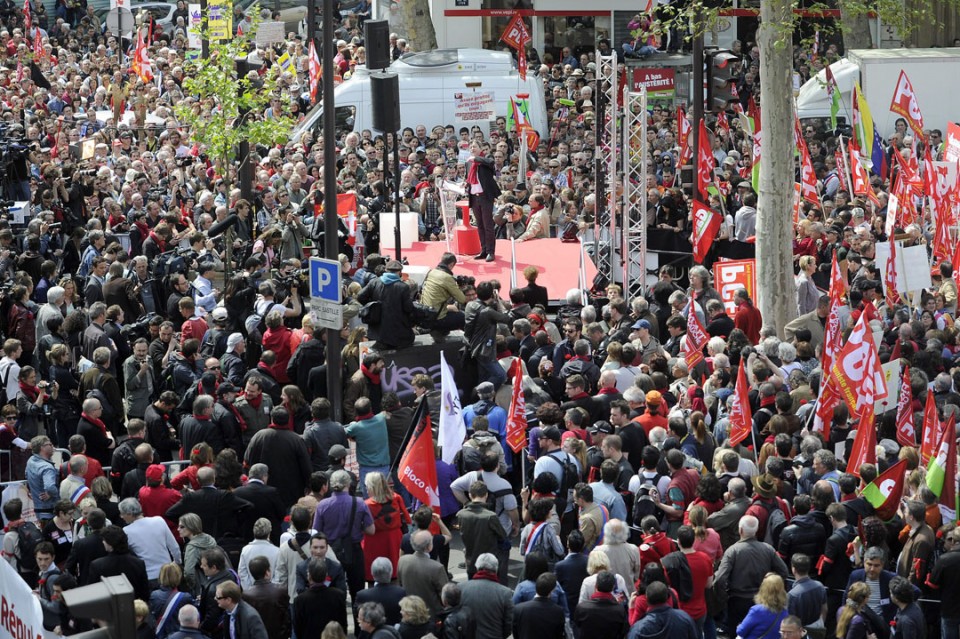 Protesta del Fronte de Izquierda ayer en París.