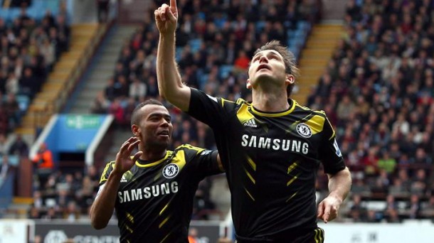 Lampard y Cole. Foto: EFE