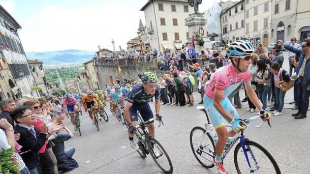 Vincezo Nibali, ganador del Giro, en la Vuelta a Burgos. Foto: EFE