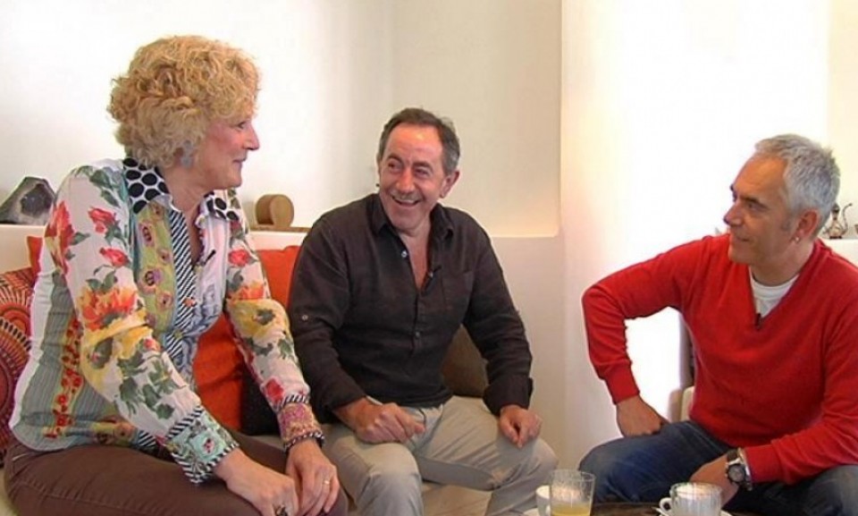 Xabierren emaztearekin gosaltzen. Argazkia: EITB.