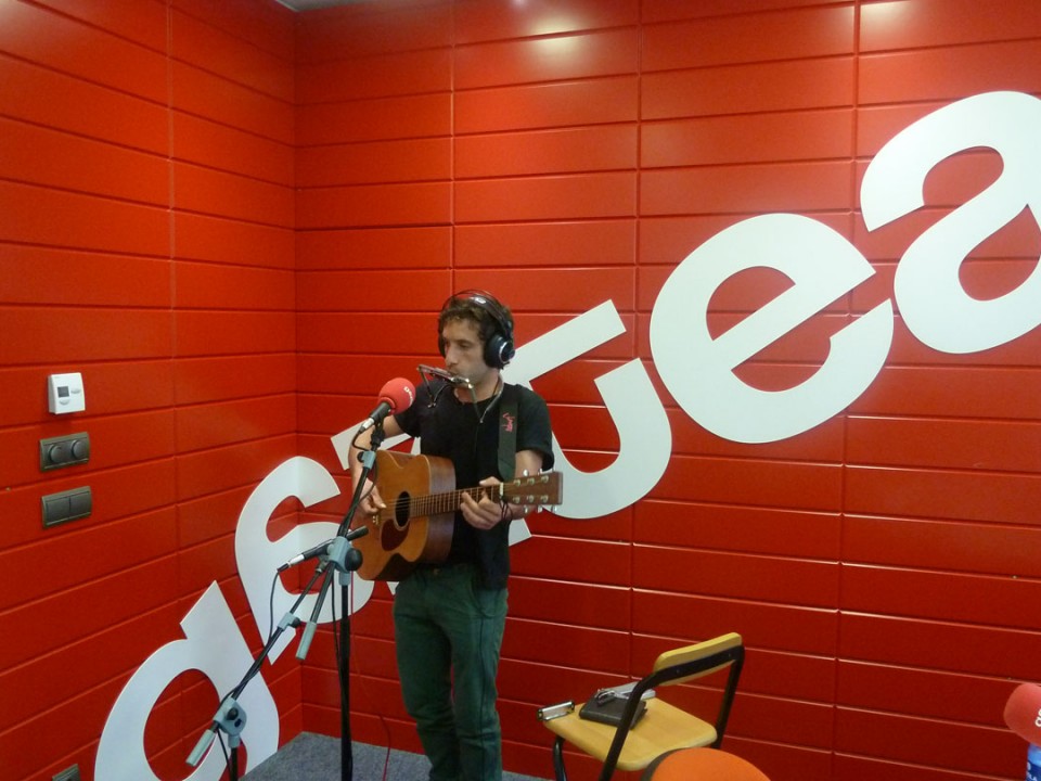 Aguxtin Alkhat, 'B Aldea'n.