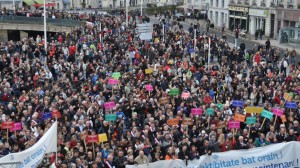 Manifestation du 1er juin à Bayonne en faveur de la Collectivité. Photo: Manex Barace