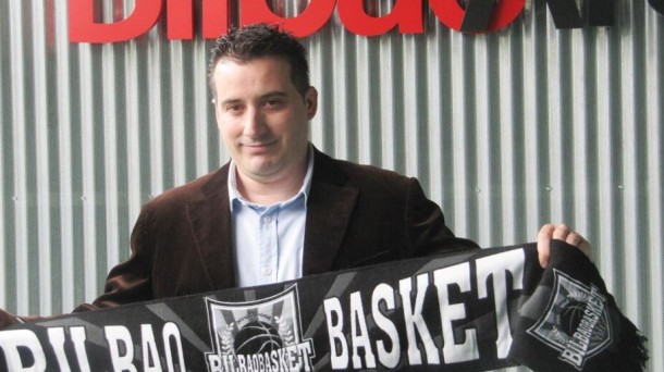 Rafa Pueyo, entrenador del Bilbao Basket. Efe.