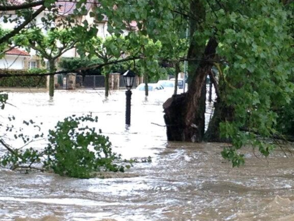 Inundaciones en Villava por el desbordamiento del río Arga. 